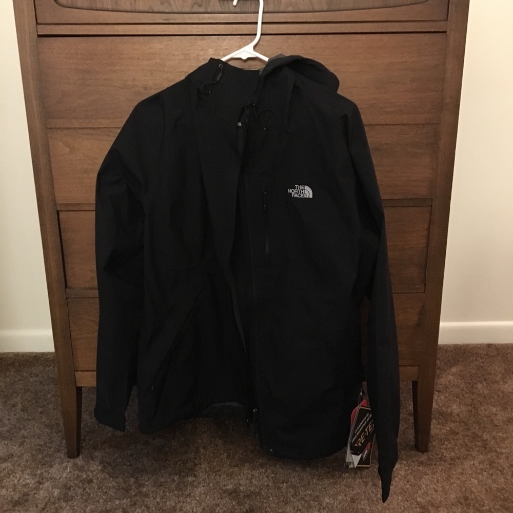 North Face Dryzzle Rain Jacket - size XL